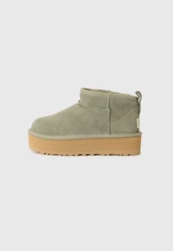 Ugg CLASSIC ULTRA MINI UNISEX - Stiefelette - Moss Green