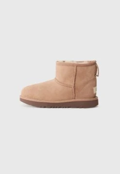 Ugg CLASSIC MINI II UNISEX - Stiefelette - Sand 18 Ugg CLASSIC MINI II UNISEX - Stiefelette - Sand -Ugg 06b86892942741e7b068ac76184c4066 2