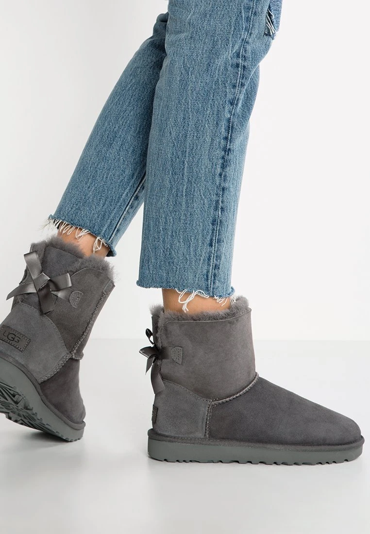 Ugg MINI BAILEY BOW - Stiefelette - Grey 1 Ugg MINI BAILEY BOW - Stiefelette - Grey