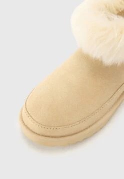 Ugg CLASSIC CHALET - Winter Boots - Sandcastle 12 Ugg CLASSIC CHALET - Winter Boots - Sandcastle -Ugg 173c9f2551ce435c8c92e341c2037775