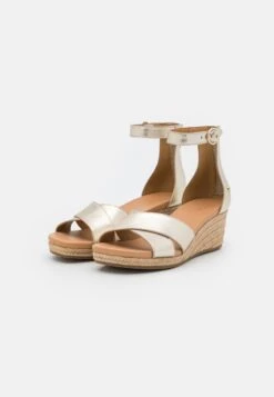 Ugg EUGENIA - Keilsandalette - Pale Gold Metallic 8 Ugg EUGENIA - Keilsandalette - Pale Gold Metallic -Ugg 2d27ec1e45f64d3d9e4af699c0aafea5