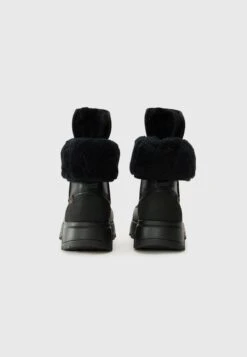Ugg ADIRONDACK - Lace-up Boots - Black 9 Ugg ADIRONDACK - Lace-up Boots - Black -Ugg 2dd3a0918c1f4982807fcb3b0948f95c