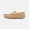 Ugg ASCOT - Hausschuh - Sand