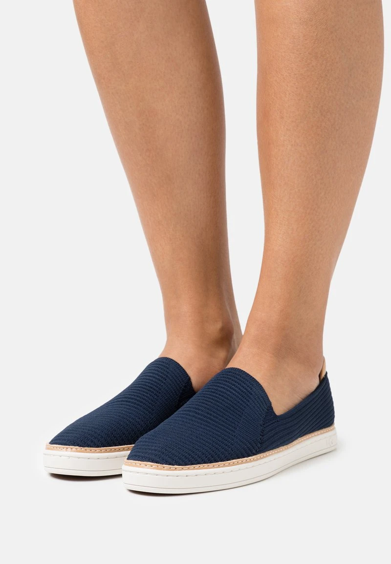Ugg SAMMY - Sneaker Low - Navy 1 Ugg SAMMY - Sneaker Low - Navy
