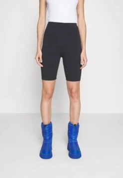 Ugg RILYNN BIKER - Shorts - Black -Ugg 447356d0186c4703978df76ee08e4afc