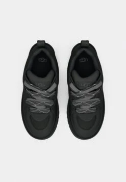 Ugg LOWMEL - Skate Shoes - Black -Ugg 51d973269dc447b19f791279123975d2