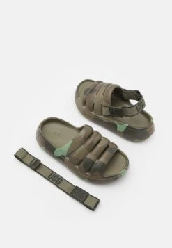 Ugg SPORT YEAH UNISEX - Badesandale - Moss Green -Ugg 5a70fc05027b48fca84cc17096b6bbe7