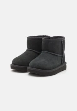 Ugg CLASSIC MINI II UNISEX - Stiefelette - Black 11 Ugg CLASSIC MINI II UNISEX - Stiefelette - Black -Ugg 6373d7963c26491f950a266e93d1ed63