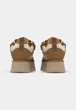 Ugg ASTROMEL - Trainers - Chestnut -Ugg 6ad46d48fc254fe4a0c2aff16b436b72