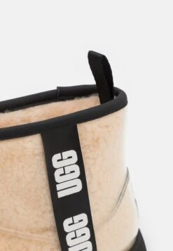 Ugg CLASSIC CLEAR MINI II - Gummistiefel - Natural/black -Ugg 70aaf5de8676403782b7921788315cb9