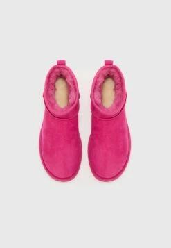 Ugg CLASSIC ULTRA MINI - Stiefelette - Dark Peony 10 Ugg CLASSIC ULTRA MINI - Stiefelette - Dark Peony -Ugg 74456c8be41744e5a7ced6404805fa42