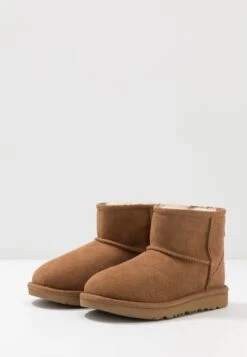 Ugg CLASSIC MINI II UNISEX - Stiefelette - Chestnut 19 Ugg CLASSIC MINI II UNISEX - Stiefelette - Chestnut -Ugg 79a79b57e9cc499a9c07601f4e0e39da