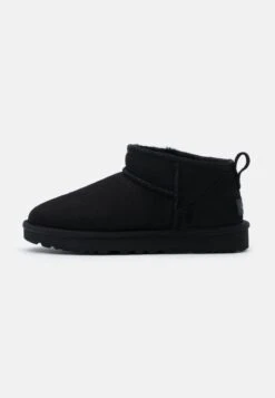 Ugg CLASSIC ULTRA MINI - Ankle Boot - Black 9 Ugg CLASSIC ULTRA MINI - Ankle Boot - Black -Ugg 82b271a9b3cd4e799cb6c4fc6f352c2a
