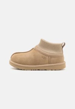 Ugg CLASSIC ULTRA UNISEX - Stiefelette - Rocky Oak 14 Ugg CLASSIC ULTRA UNISEX - Stiefelette - Rocky Oak -Ugg 8a12e9bc5fc34f8382179f88c35a56f1