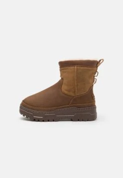 Ugg HERITAGE TRAILGAZER - Winter Boots - Chestnut