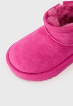 Ugg CLASSIC ULTRA MINI - Stiefelette - Pink -Ugg 93b8aea45bf64f5a9ea6941cce878373