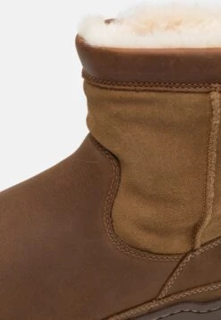 Ugg HERITAGE TRAILGAZER - Winter Boots - Chestnut -Ugg 9a2d88fb620d44d4847b28bc2a46a2f4