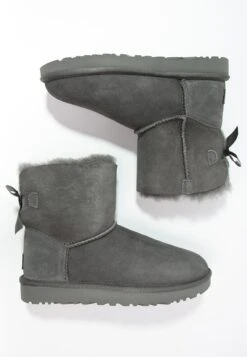 Ugg MINI BAILEY BOW - Stiefelette - Grey 8 Ugg MINI BAILEY BOW - Stiefelette - Grey -Ugg a9c3523a6a8d4e6b9251700f6f33cbbb