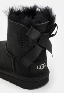 Ugg MINI BAILEY BOW II - Stiefelette - Black -Ugg b43710ab4a13448e88e89292e71e5535