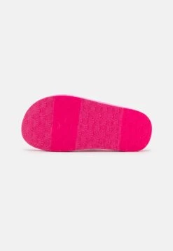 Ugg ZUMA SLING CAMOPOP UNISEX - Riemensandalette - Taffy Pink -Ugg c4abd93969ce4d1d96c9fc56b6c25991