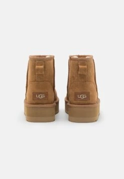 Ugg CLASSIC MINI UNISEX - Stiefelette - Chestnut -Ugg c65aa4220e5f48b0893ded0374bdd020