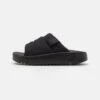 Ugg MAXXER SLIDE - Pantolette Flach - Black