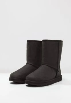 Ugg CLASSIC - Snowboot/Winterstiefel - Black 9 Ugg CLASSIC - Snowboot/Winterstiefel - Black -Ugg d2657519f5e44520a09bcf48c1ac8d0a