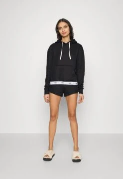 Ugg -Ugg da54c6cafaef4d9280bf9a5864510789