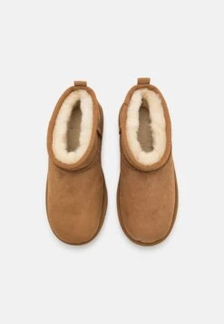 Ugg CLASSIC ULTRA MINI UNISEX - Stiefelette - Chestnut 23 Ugg CLASSIC ULTRA MINI UNISEX - Stiefelette - Chestnut -Ugg db7fedff414a40b381b57aac14f63167