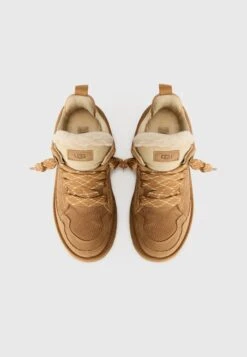 Ugg LOWMEL - Trainers - Chestnut 12 Ugg LOWMEL - Trainers - Chestnut -Ugg edb5594e80494bafa304883720289157