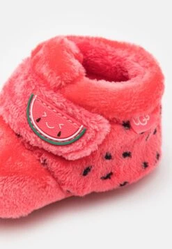 Ugg BIXBEE WATERMELON STUFFIE UNISEX - Krabbelschuh - Watermelon -Ugg ef34c7fb141641578fe569cb917844ea