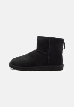 Ugg CLASSIC MINI UNISEX - Winter Boots - Dusted Cocoa 19 Ugg CLASSIC MINI UNISEX - Winter Boots - Dusted Cocoa -Ugg f37e2618193b475d9dca621c1d0ce265